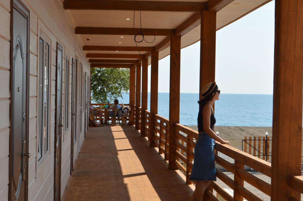 Al Mare Hotel Pizunda Exterior photo